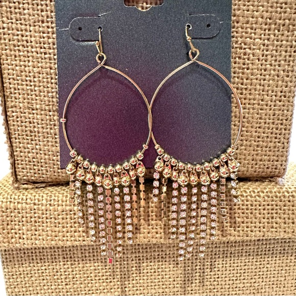 NWT Fashion Accents Earrings gold tone w/ clear rhinestone chain dangles - Picture 5 of 10